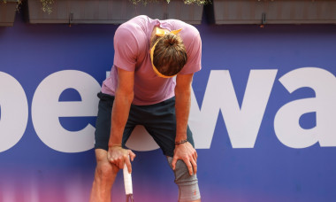 Tennis: Hamburg Open 2024, ATP500, Finale, Hamburg, 21.07.2024 Alexander Zverev (GER) macht eine kurze Pause *** Tennis