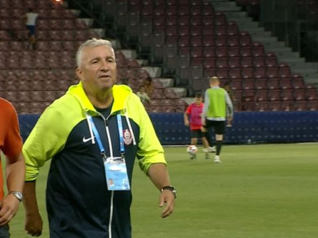 Dan Petrescu a dezvăluit ce i-a spus arbitrului, după ce l-a înjurat ”ca la ușa cortului”