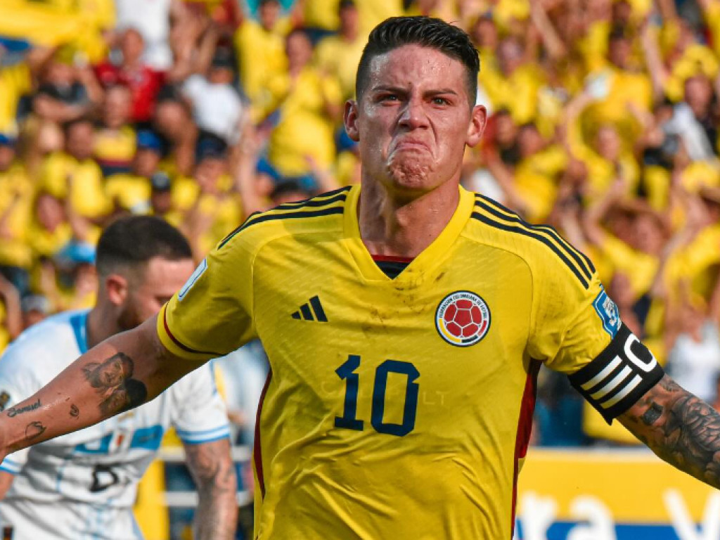 Revenire! La 35 de ani, James Rodriguez a semnat
