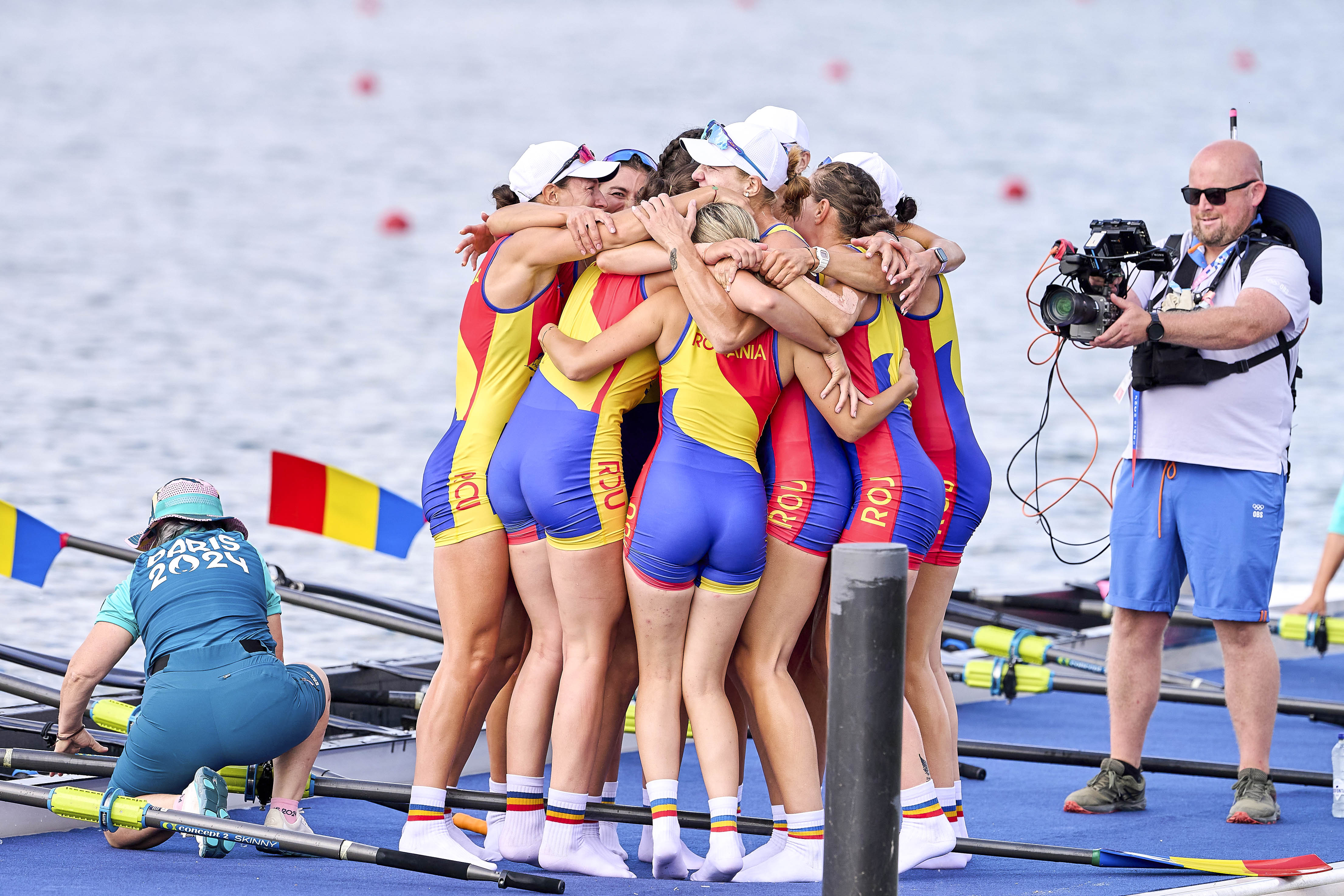 AUR! România, victorie categorică la proba de 8+1 feminin