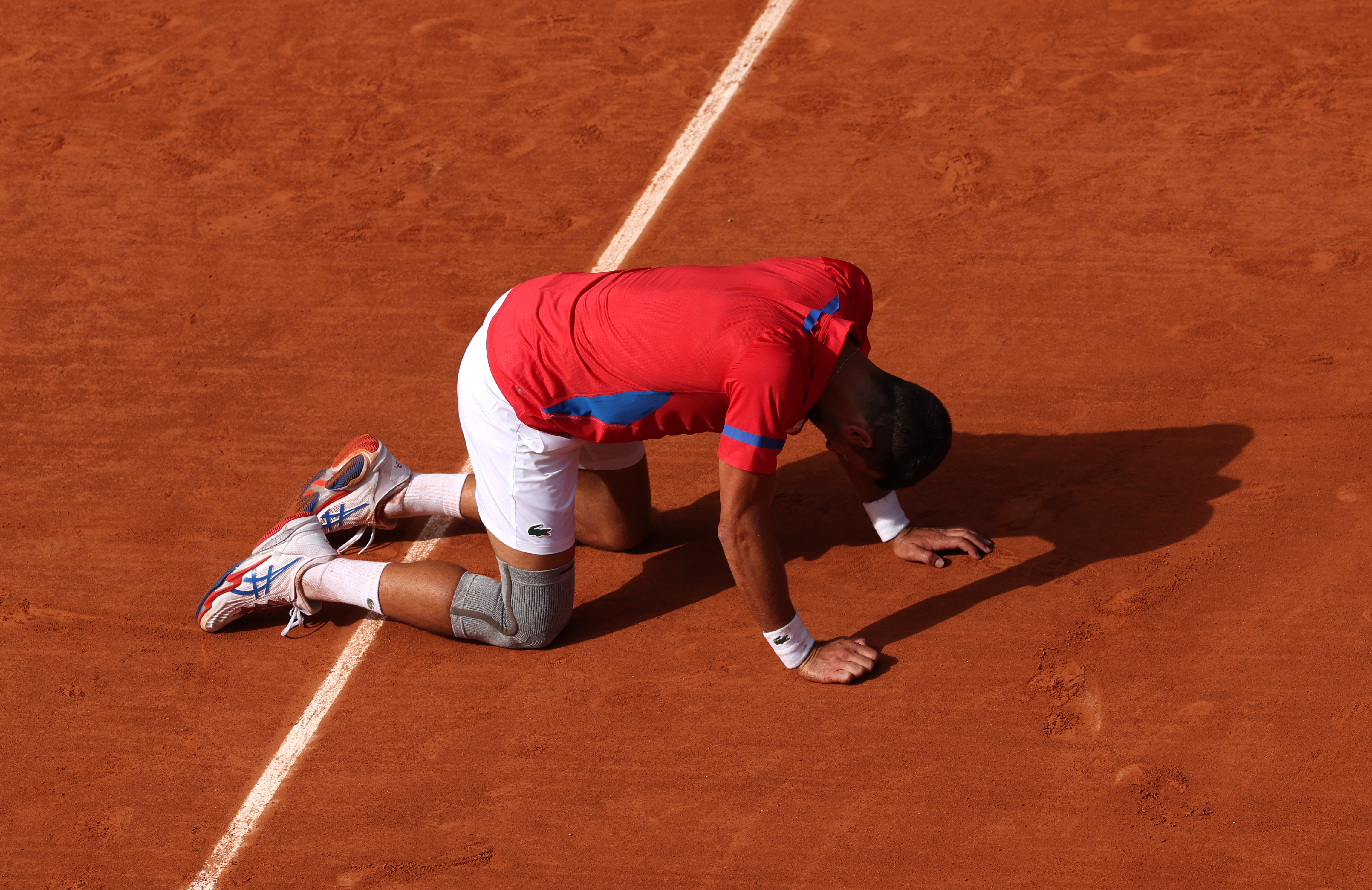 Ce a făcut Novak Djokovic, după ce a obținut aurul olimpic în premieră. Spaniolii l-au descris imediat într-un cuvânt