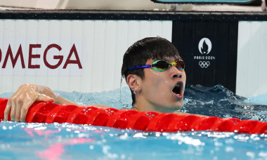 Pan Zhanle wins gold medal at men&apos;s 100m freestyle finals