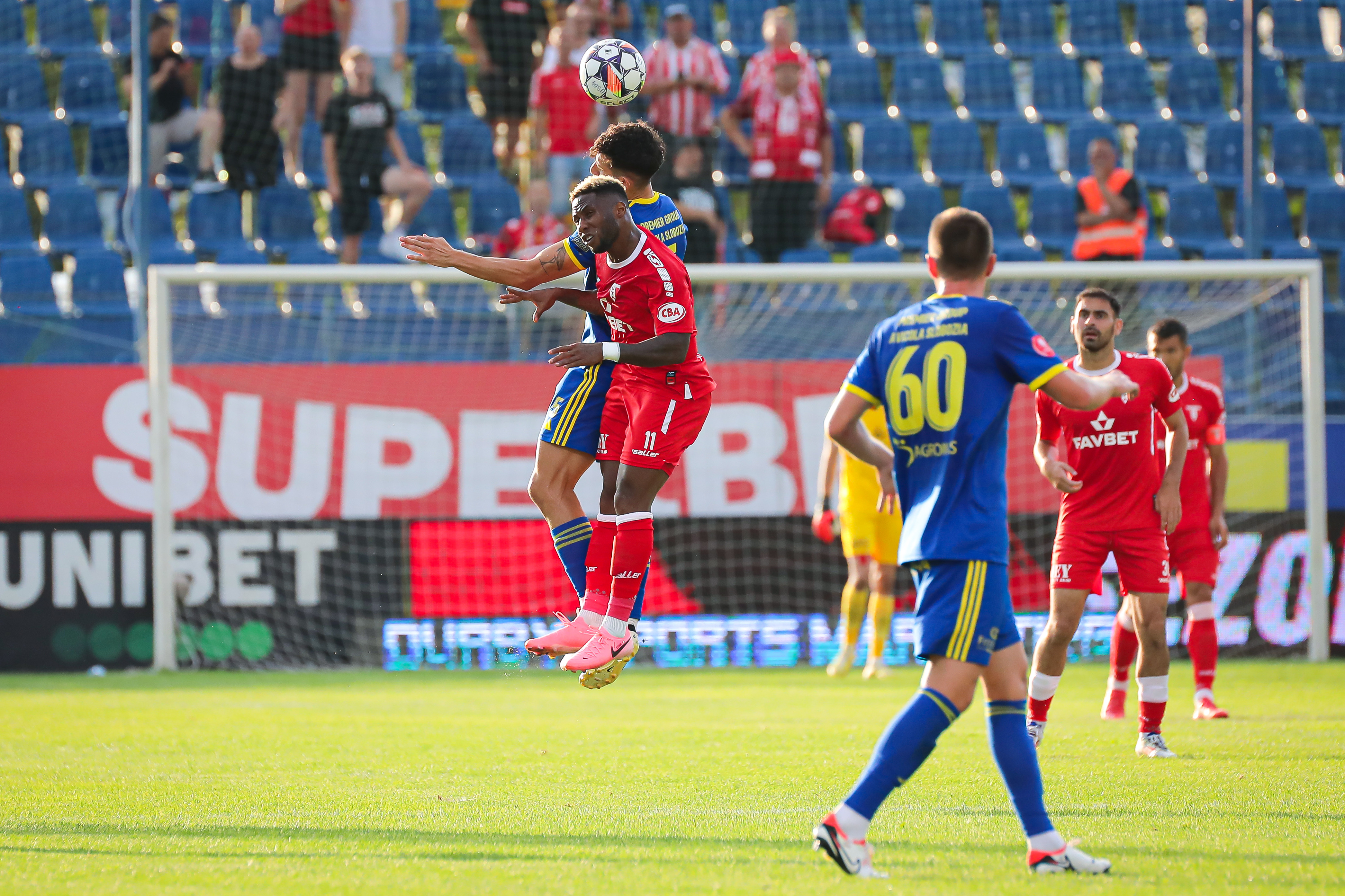 Unirea Slobozia - UTA Arad 0-0, ACUM, pe Digi Sport 1. Continuă seria de invincibilitate a echipei lui Mihalcea?