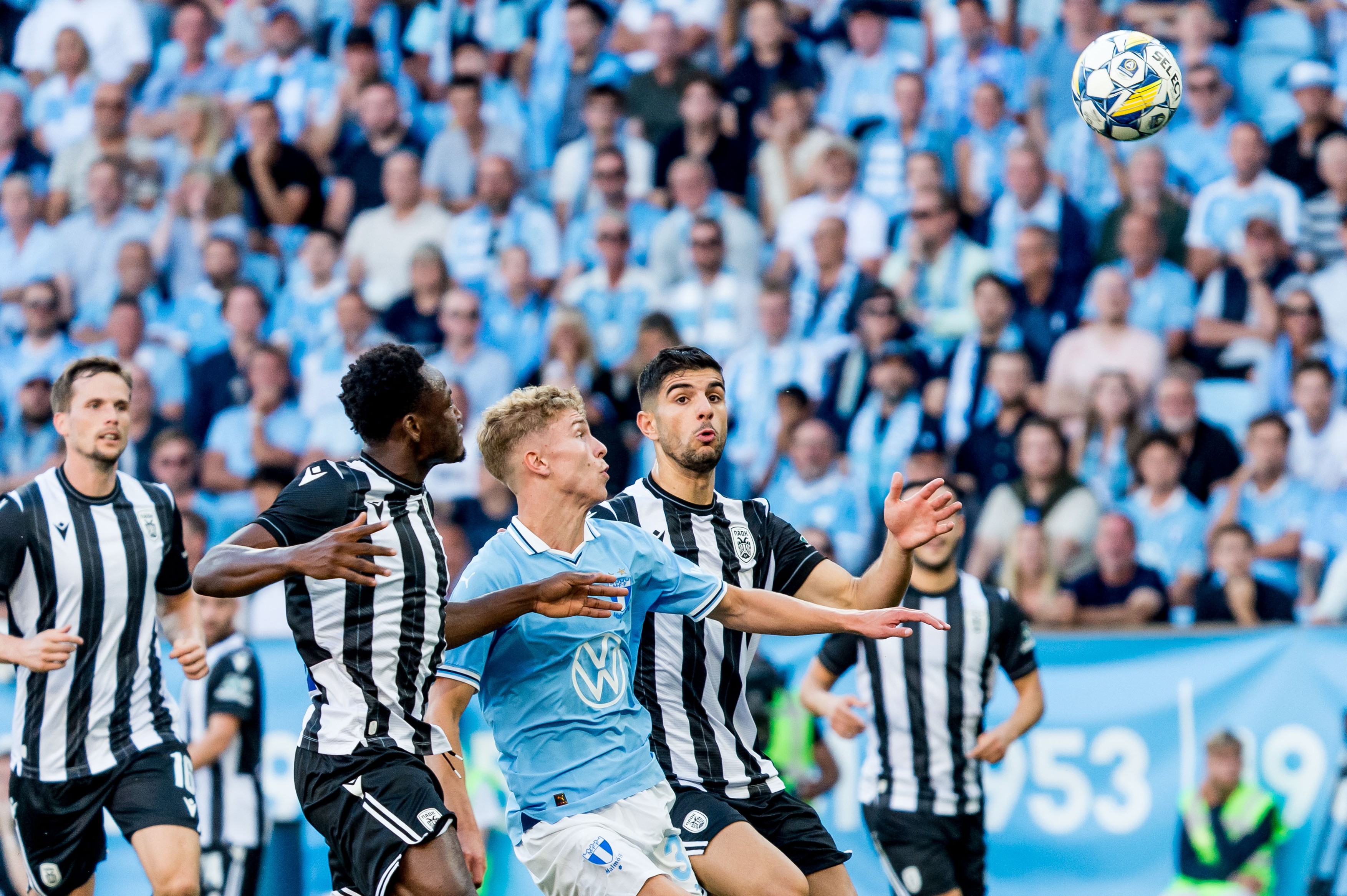 La 15 minute de surpriză în Malmo - PAOK, meci care dă posibila adversară a FCSB-ului din play-off. Toate rezultatele