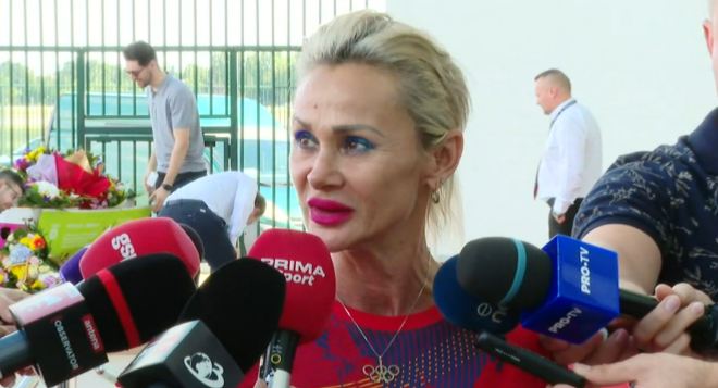 Mama Sabrinei Voinea a revenit în țară și și-a continuat tirada, după ”jaful” de la JO 2024: ”Să ne fure iar?”