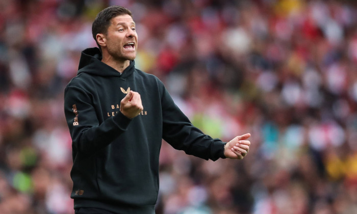 Arsenal FC v Bayer 04 Leverkusen Bayer Leverkusen head coach Xabi Alonso gestures on the touchline during the Arsenal FC