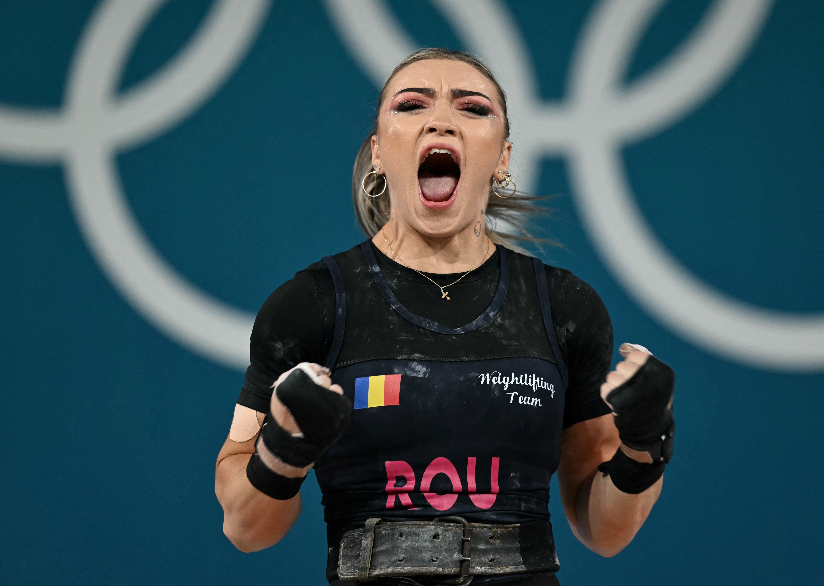 Mihaela Cambei a câștigat medalia de argint la haltere! Programul complet al zilei pentru sportivii români la JO 2024