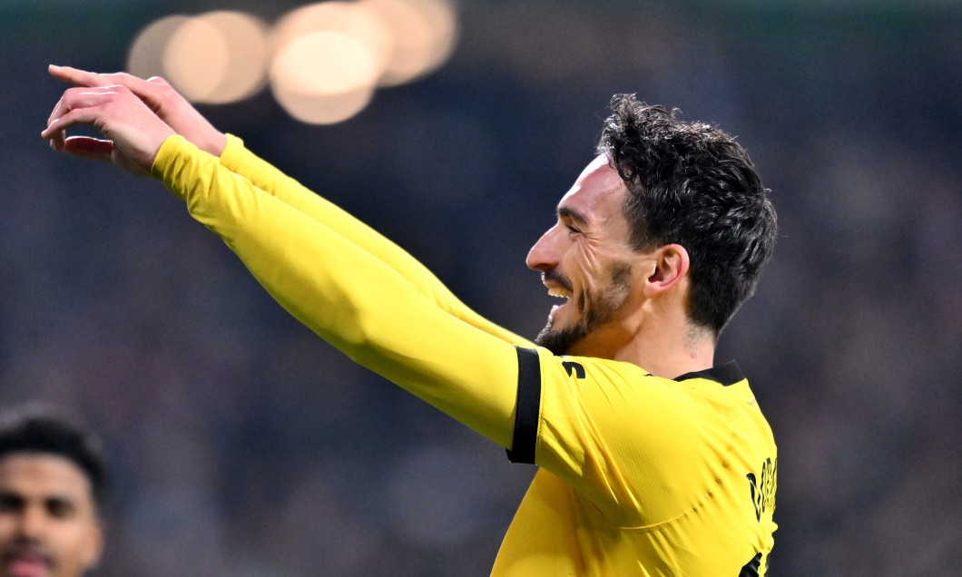 SV Werder Bremen v Borussia Dortmund - Bundesliga