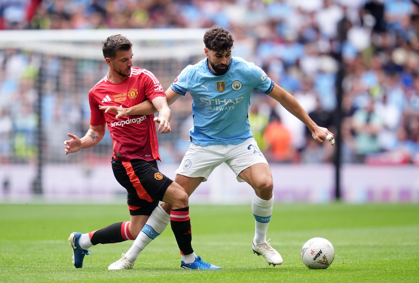 Manchester City - Manchester United 0-0, ACUM pe digisport.ro. Supercupa Angliei | ”Cetățenii” lovesc bara