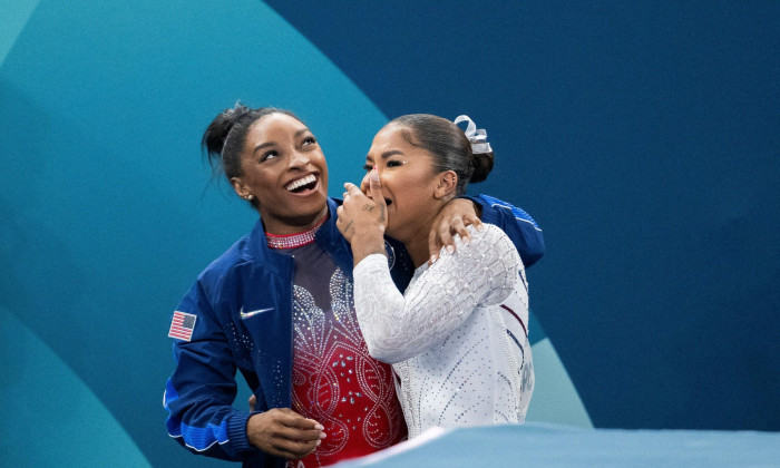 Paris, France. 05th Aug, 2024. US' Simone Biles (silver) and US' Jordan Chiles (bronze) after the final artistic gymnastics women's floor exercise event of the Paris 2024 Olympic Games at the Bercy Arena in Paris, on August 5, 2024. Photo by Eliot Blondet