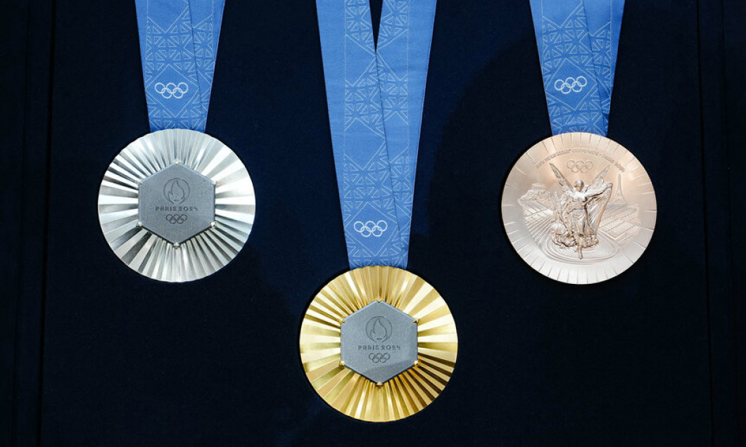 paris-2024-olympics-medals-1