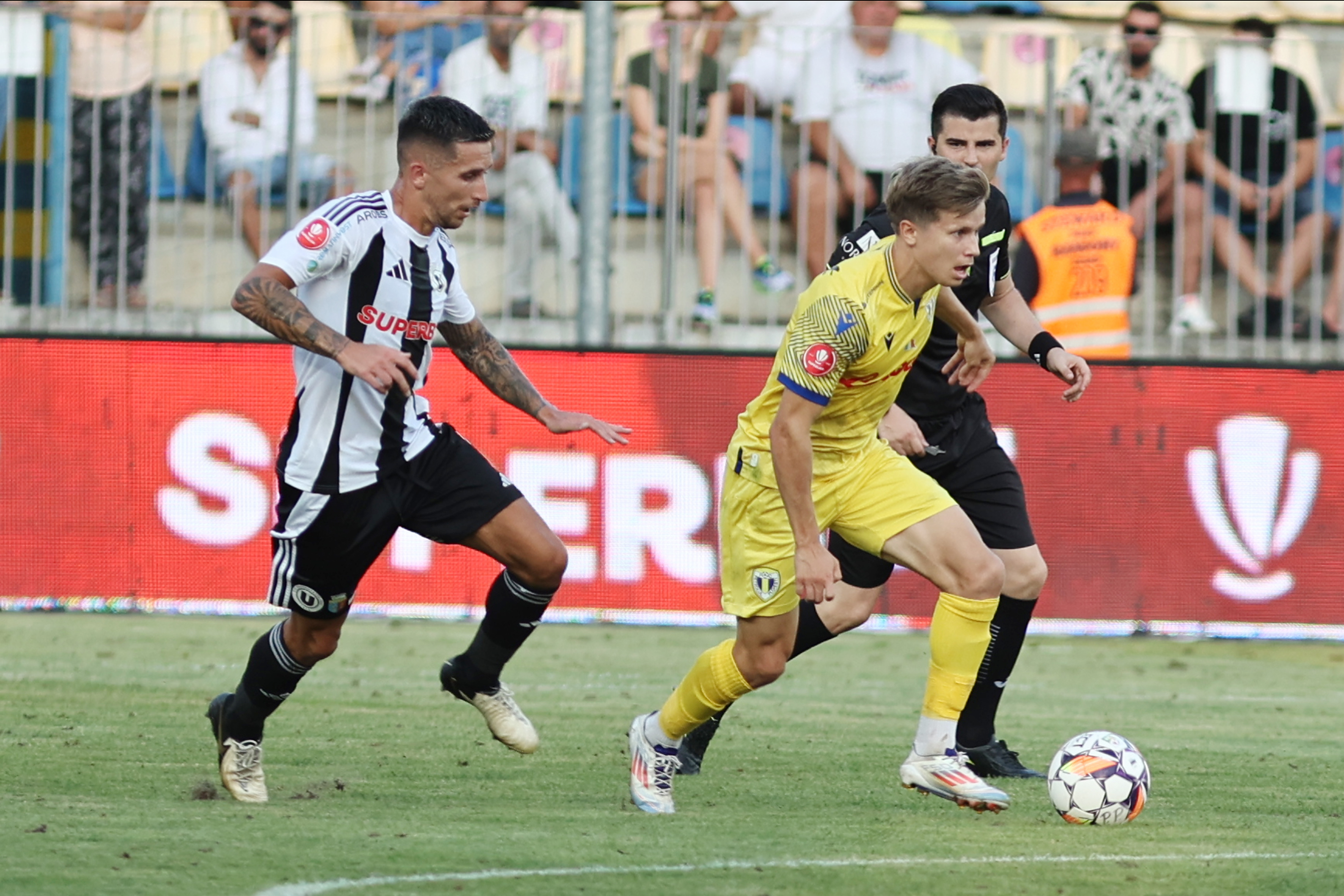 Petrolul Ploiești - ”U” Cluj 0-0. Remiză ”albă” pe ”Ilie Oană”. Cele mai mari ocazii au fost în prelungiri!