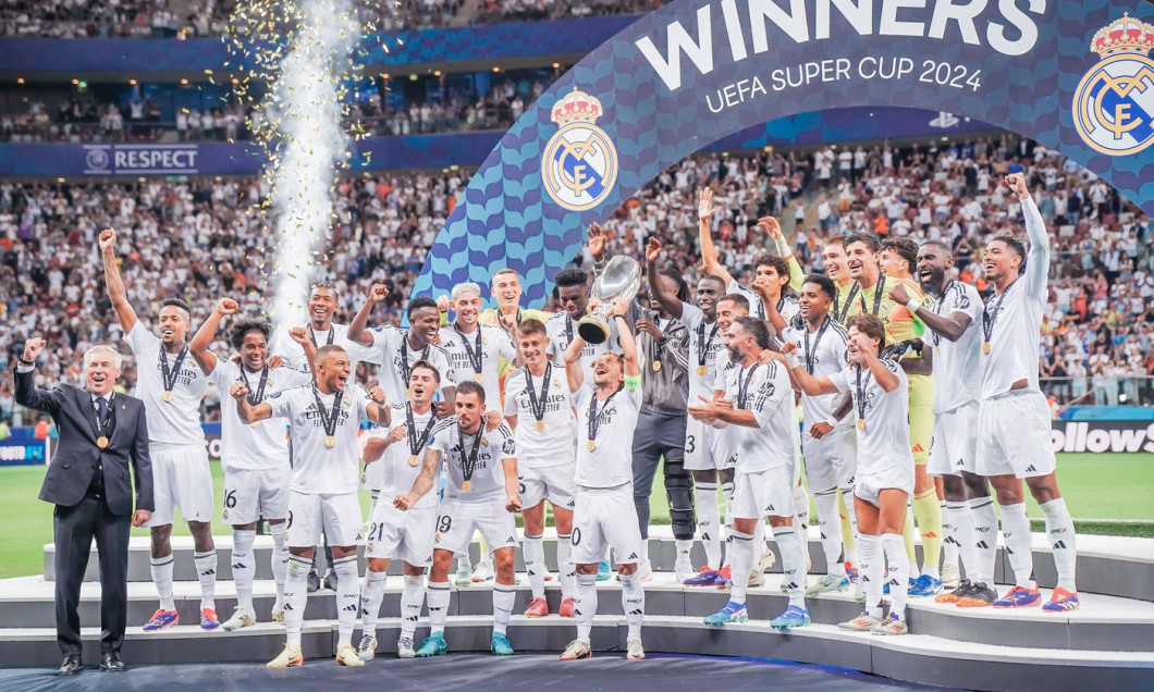 2024 UEFA Super Cup: Real Madrid vs. Atalanta Captain Luka Modric lifts the trophy after the 2024 UEFA Super Cup: Real M