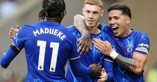 Wolverhampton Wanderers v Chelsea - Premier League - Molineux Stadium