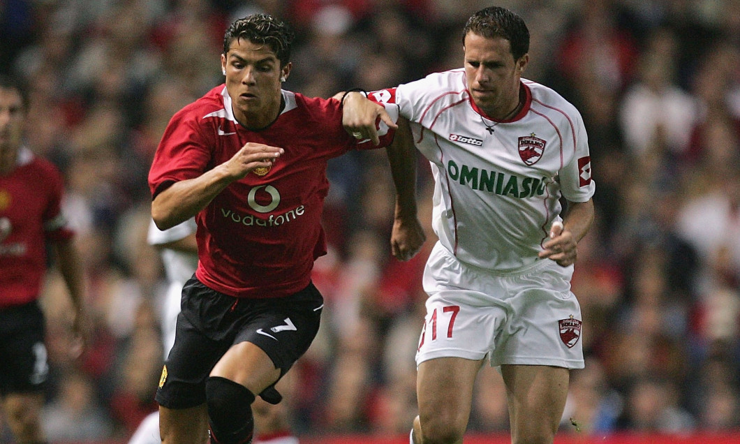 Manchester United v Dinamo Bucharest