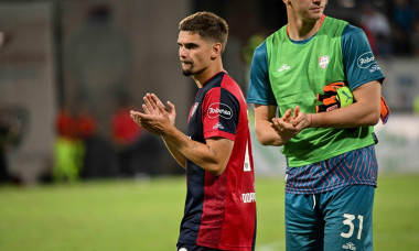 Razvan Marin of Cagliari Calcio during Cagliari Calcio vs Como 1907, Italian soccer Serie A match in Cagliari, Italy, August 26 2024