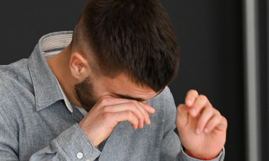 17 March 2023, Hesse, Frankfurt/Main: Mario Vuskovic, a professional soccer player from second-division club Hamburger SV, is rubbing his eyes before the start of the third hearing before the Sports Court of the German Football Association (DFB). Vuskovic