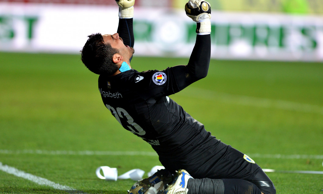 3.FOTBAL:FC PETROLUL PLOIESTI-DINAMO BUCURESTI 2-1,LIGA 1 (16.03.2013)