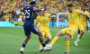 Munich, Germany. 02nd July, 2024. Soccer, UEFA Euro 2024, European Championship, Romania - Netherlands, Final round, Round of 16, Munich Football Arena, Steven Bergwijn of the Netherlands (l-r) battles for the ball with Romania's Nicolae Stanciu and Andre