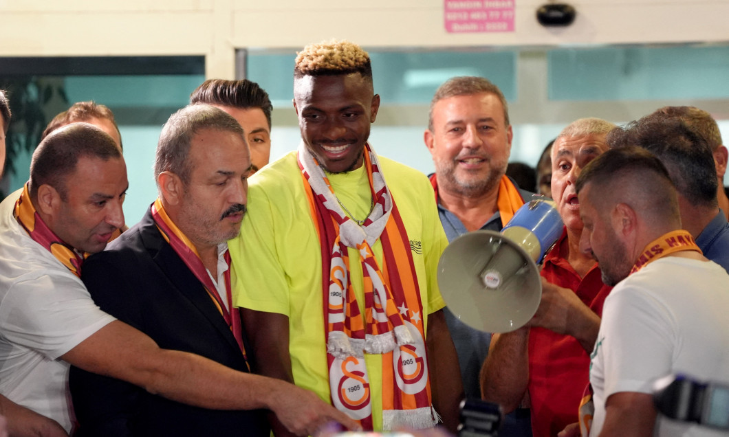 Victor Osimhen arrives in Istanbul on Galatasaray' transfer agenda