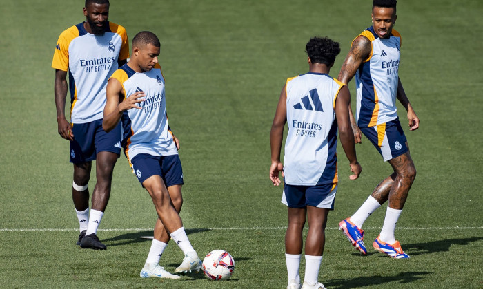 La Liga EA Sports 2024/2025: Real Madrid Training Session Real Madrid players (from L to R) Antonio Rudiger, Kylian Mbap