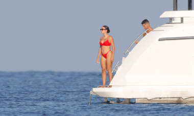 *EXCLUSIVE* *WEB MUST CALL FOR PRICING* Cristiano Ronaldo and Georgina Rodriguez enjoy luxurious yacht day in the south of France!