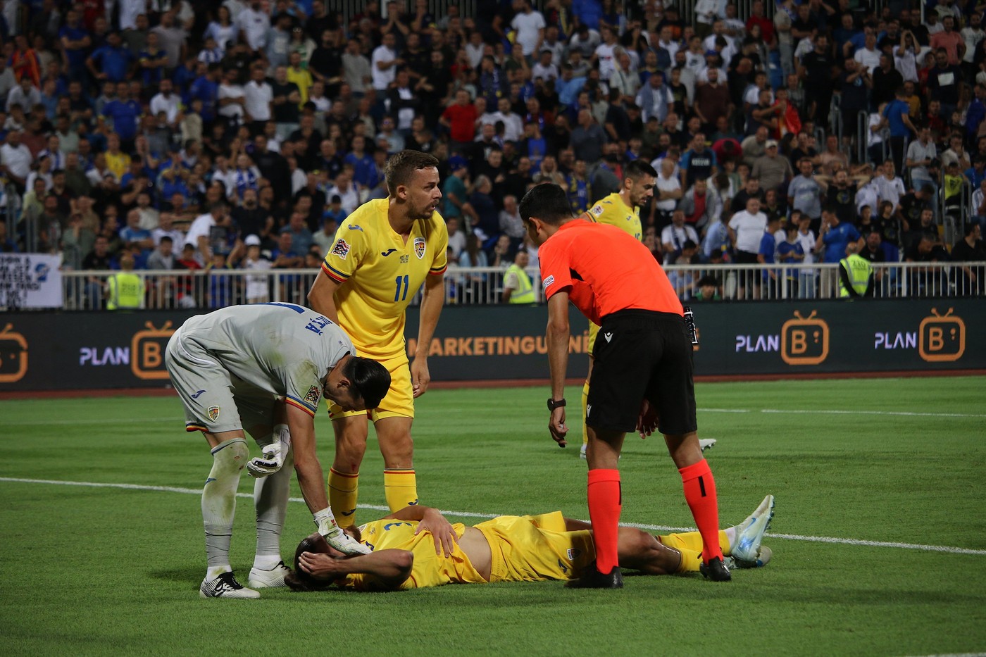 UEFA a decis cine va arbitra România - Lituania