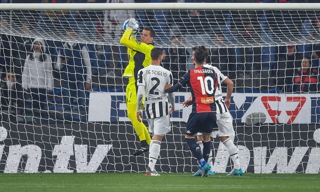 Genova, Italy, May 06 2022. Wojciech Szczesny (Juventus) - Mattia De Sciglio (Juventus) - Filippo Melegoni (Genoa) - Daniele Rugani (Juventus) during Genoa CFC vs Juventus FC, italian soccer Serie A match in Genova, Italy, May 06 2022 Credit: Independe