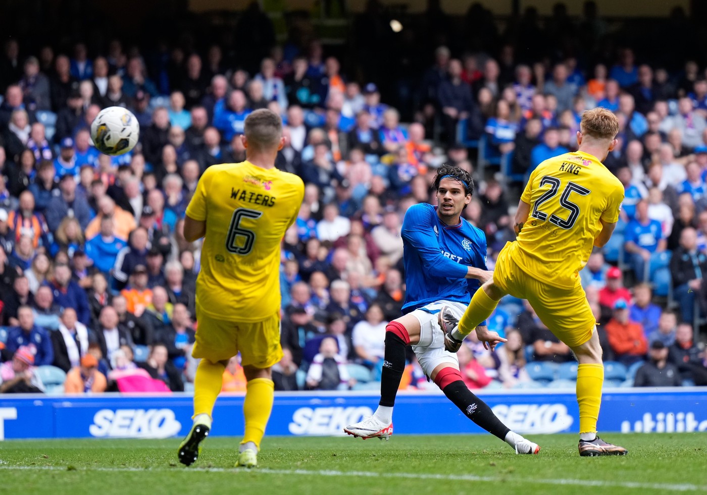 ”Îngrozitor!” Scoțienii, verdict dur după Dundee United - Rangers. Fanii, mesaj pentru Ianis Hagi