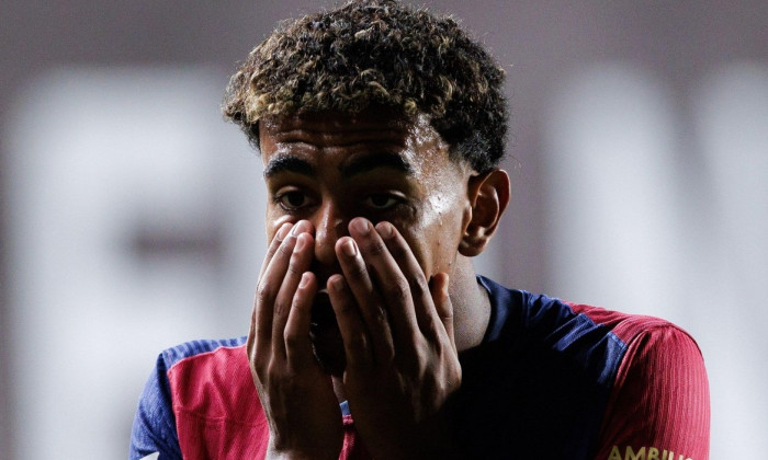 Madrid, Spain. 27th Aug, 2024. Lamine Yamal of Barcelona reacts to a missed opportunityduring the LaLiga EA Sports 2024/25 match between Rayo Vallecano and Barcelona at Vallecas Stadium. Final score Rayo Vallecano 1:2 Barcelona Credit: SOPA Images Limited