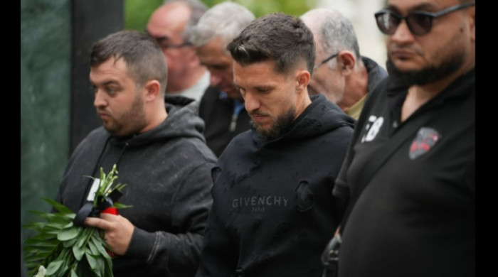 Alexandru Băluță la înmormântarea lui Gigi Mulțescu / Foto: captură Digi Sport
