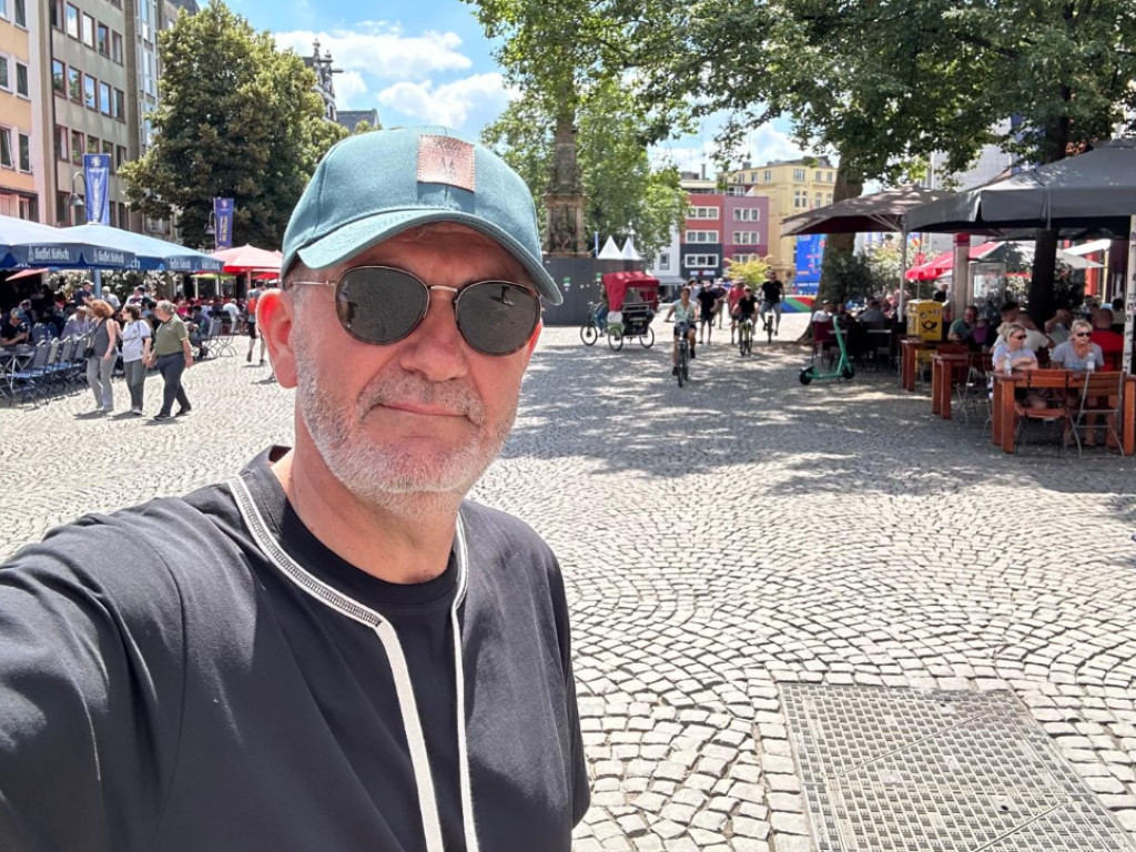 Pierderi uriașe pentru milionarul român care merge cu metroul în București