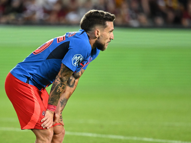 Lovitur&#259;: Alexandru B&#259;lu&#539;&#259; pleac&#259; de la Los Angeles FC, dup&#259; doar 15 minute jucate!