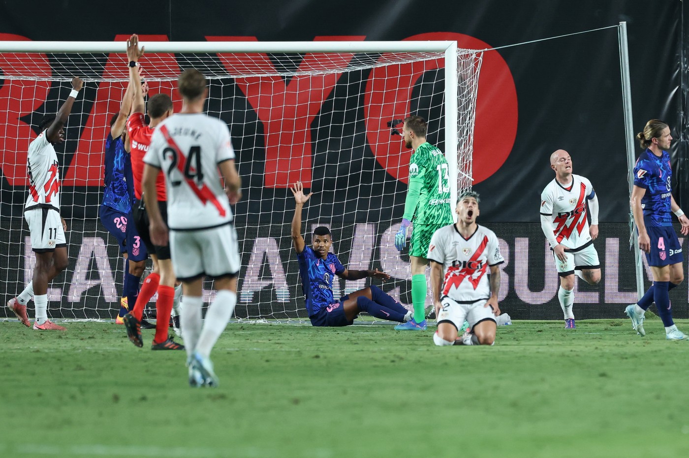 Andrei Rațiu, assist în meciul Rayo Vallecano - Atletico Madrid