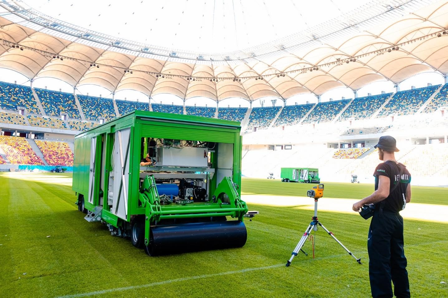 Gazon de top pe Arena Națională, la standarde UEFA. Cine a plătit lucrarea