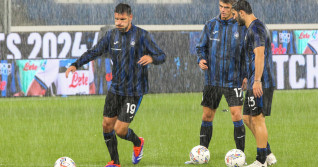 Berat Djimsiti(Atalanta BC)Charles De Ketelaere(Atalanta BC) Soccer - Italian ,Serie A - Atalanta BC vs Como 1907, 2024-