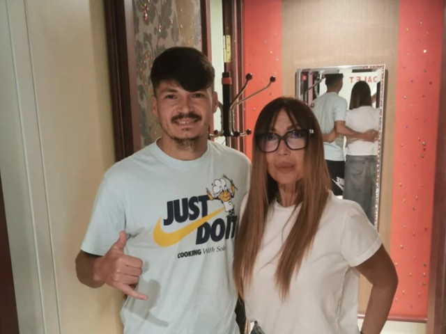 Încă un român! Stau ”la coadă” și-i plătesc 500 €/ședință, dar Pancu nu e de acord: ”Am fost o singură dată”