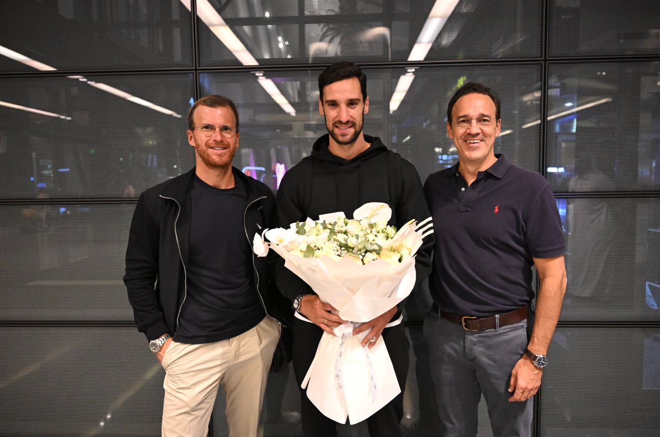 Sergio Rico a a ajuns la Al-Gharafa! Fostul portar al PSG-ului va fi coleg cu Florinel Coman