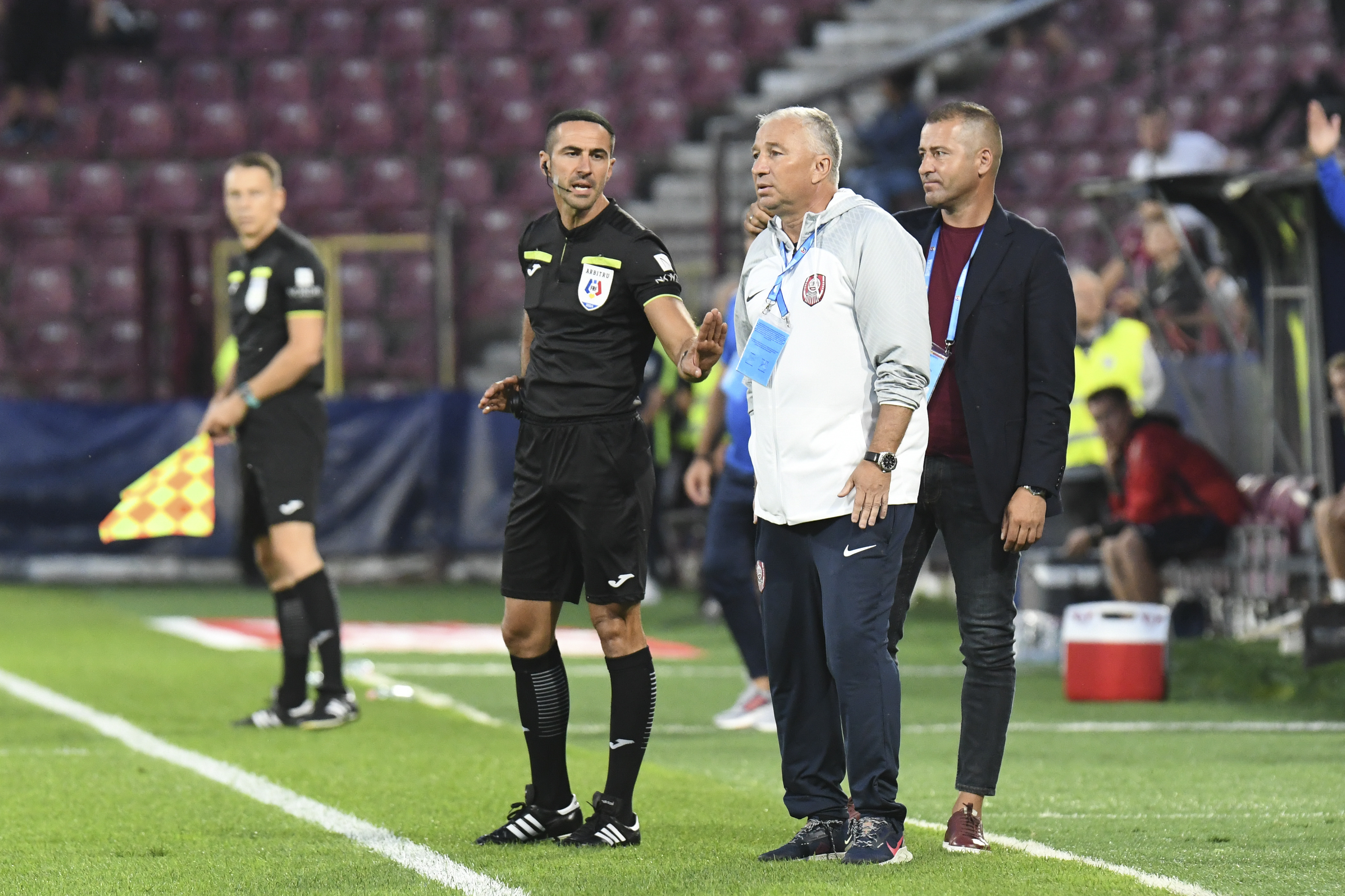 Surprinzător! Ce au strigat fanii lui CFR Cluj după ce UTA Arad a marcat al treilea gol în Gruia