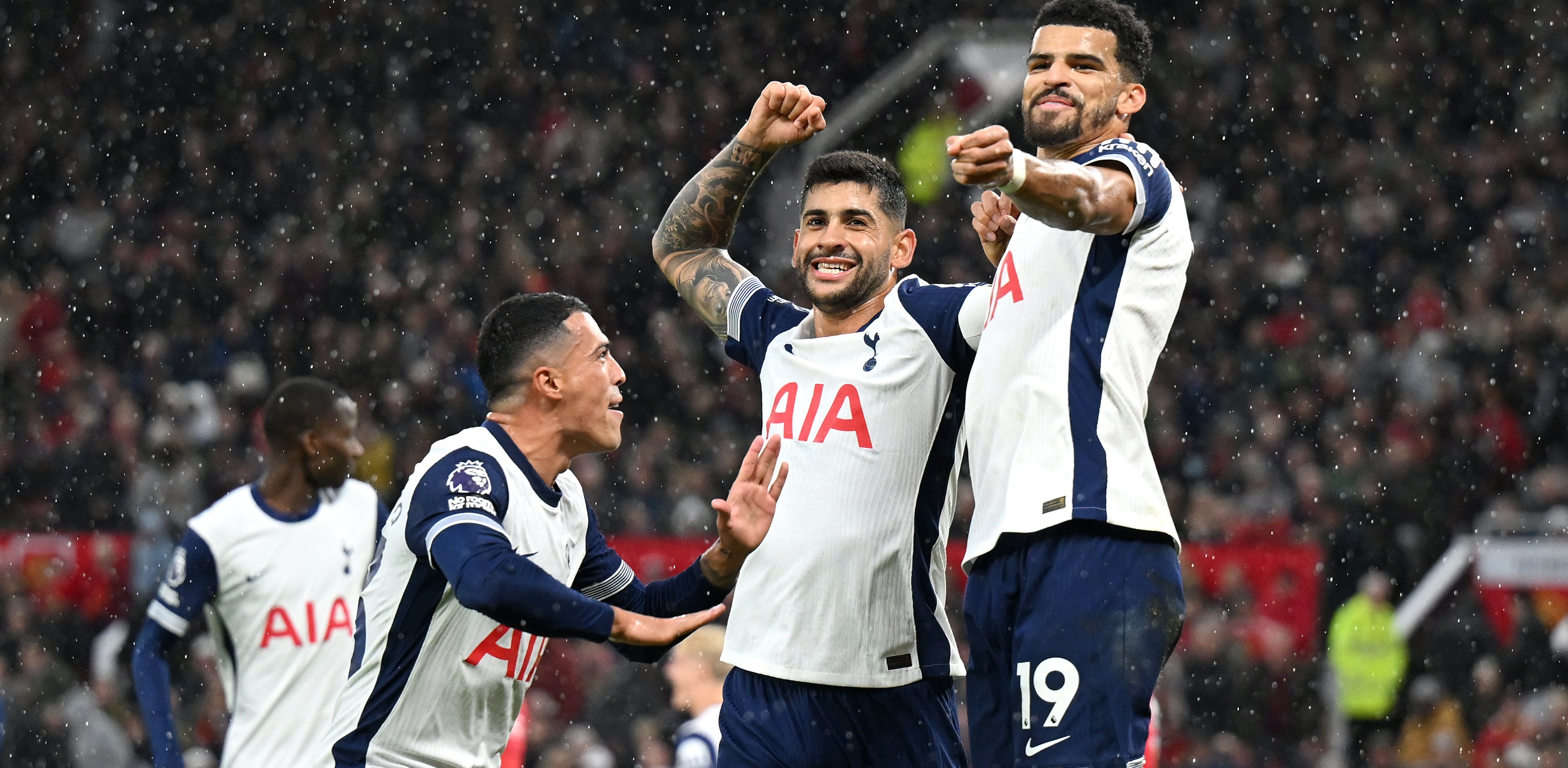 Manchester United - Tottenham 0-3. Radu Drăgușin a primit minute din partea lui Postecoglou