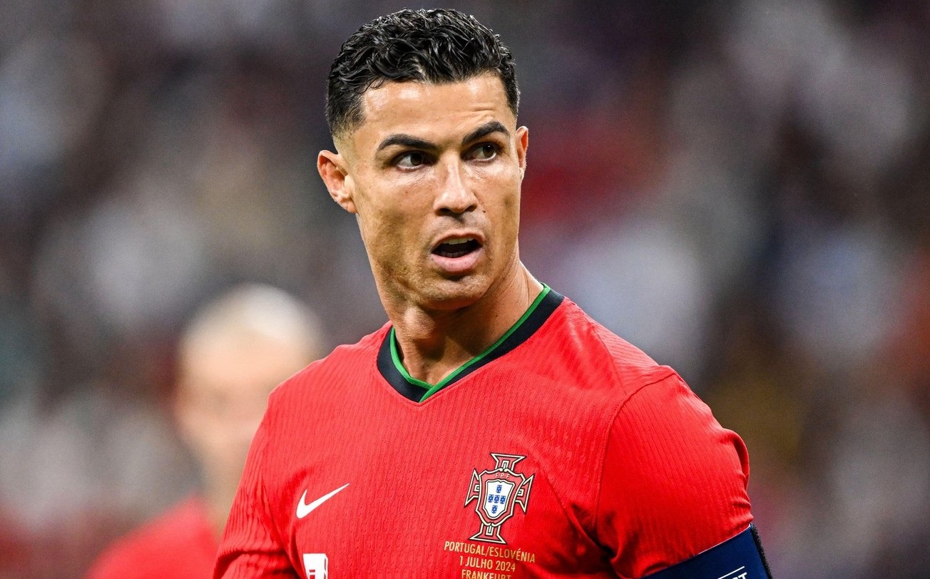 S-a dus la Cristiano Ronaldo în Arabia Saudită și i-a spus oprește-te cu porcăriile astea!