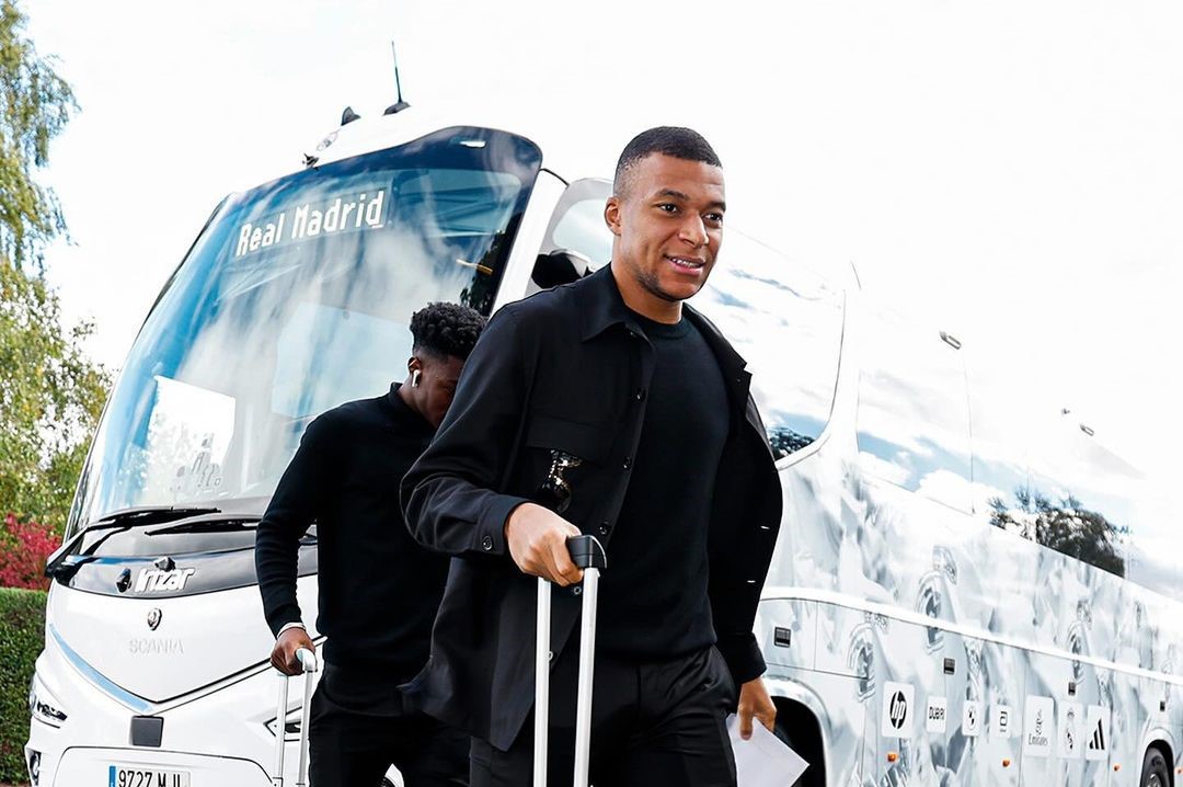 Ce se întâmplă cu Kylian Mbappe, după ce Real Madrid a anunțat ”recuperarea miraculoasă