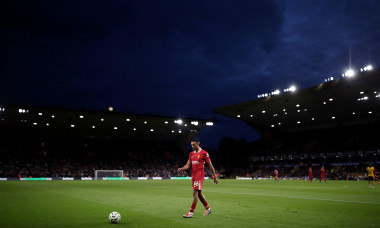 Wolverhampton Wanderers FC v Liverpool FC - Premier League