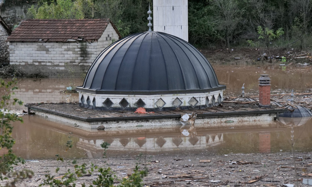 Heavy rains, landslides claim 17 lives in Bosnia-Herzegovina