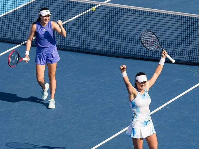 Monica Niculescu și Gabriela Ruse au câștigat finala de dublu la Hong Kong!