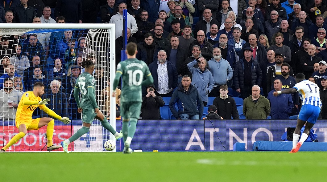 Brighton - Tottenham 3-2 | Evoluție spectaculoasă a gazdelor, care au revenit de la 0-2. Drăgușin, rezervă neutilizată