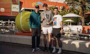 Jannik Sinner, winner of the 2024 Miami Open, with his staff, at the Hard Rock Stadium, Miami, Florida, USA. In green :