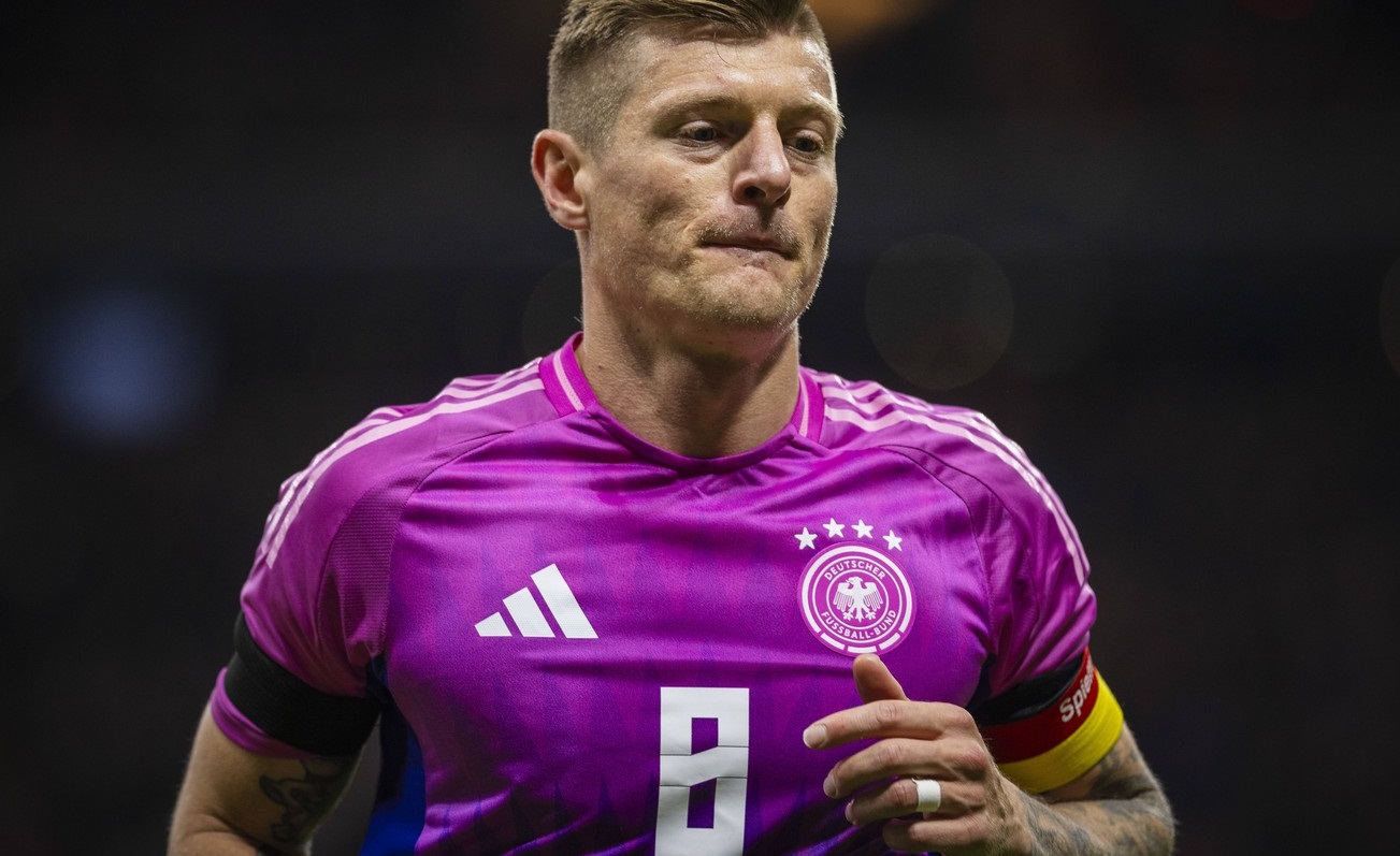 Toni Kroos a spus 3 jucători care merită Balonul de Aur mai mult decât el