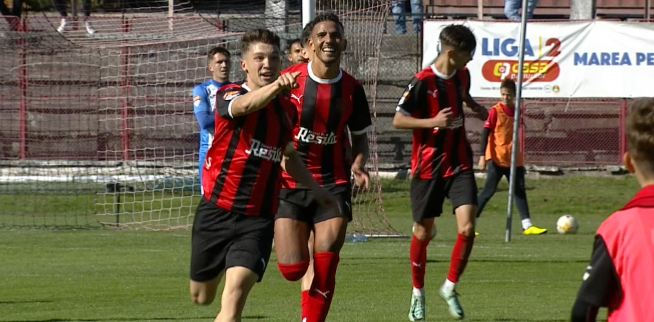 CSM Reșița - Corvinul 1-0. Florian Haită marchează superb și aduce victoria echipei lui Flavius Stoican