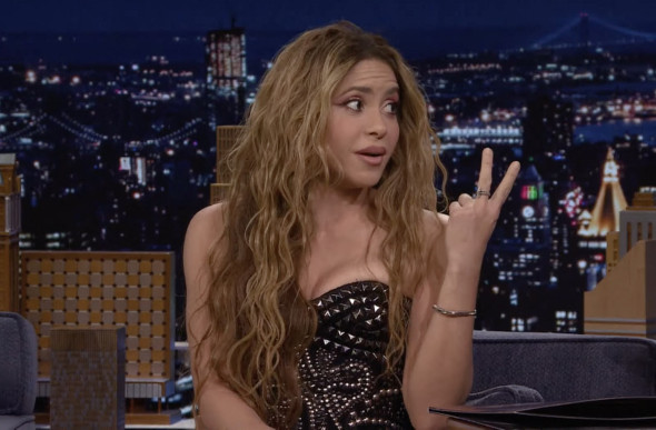 Shakira sur le plateau de l'émission "The Tonight Show Starring Jimmy Fallon" à New York